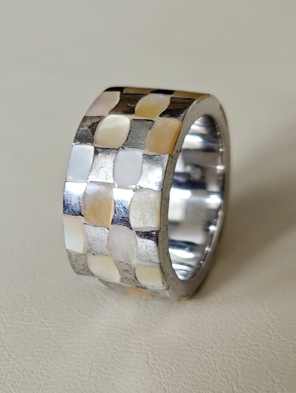 Sterling Silver Mother of Pearl Inlay Checkerboard Ring 7